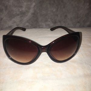 Steve Madden sunglasses